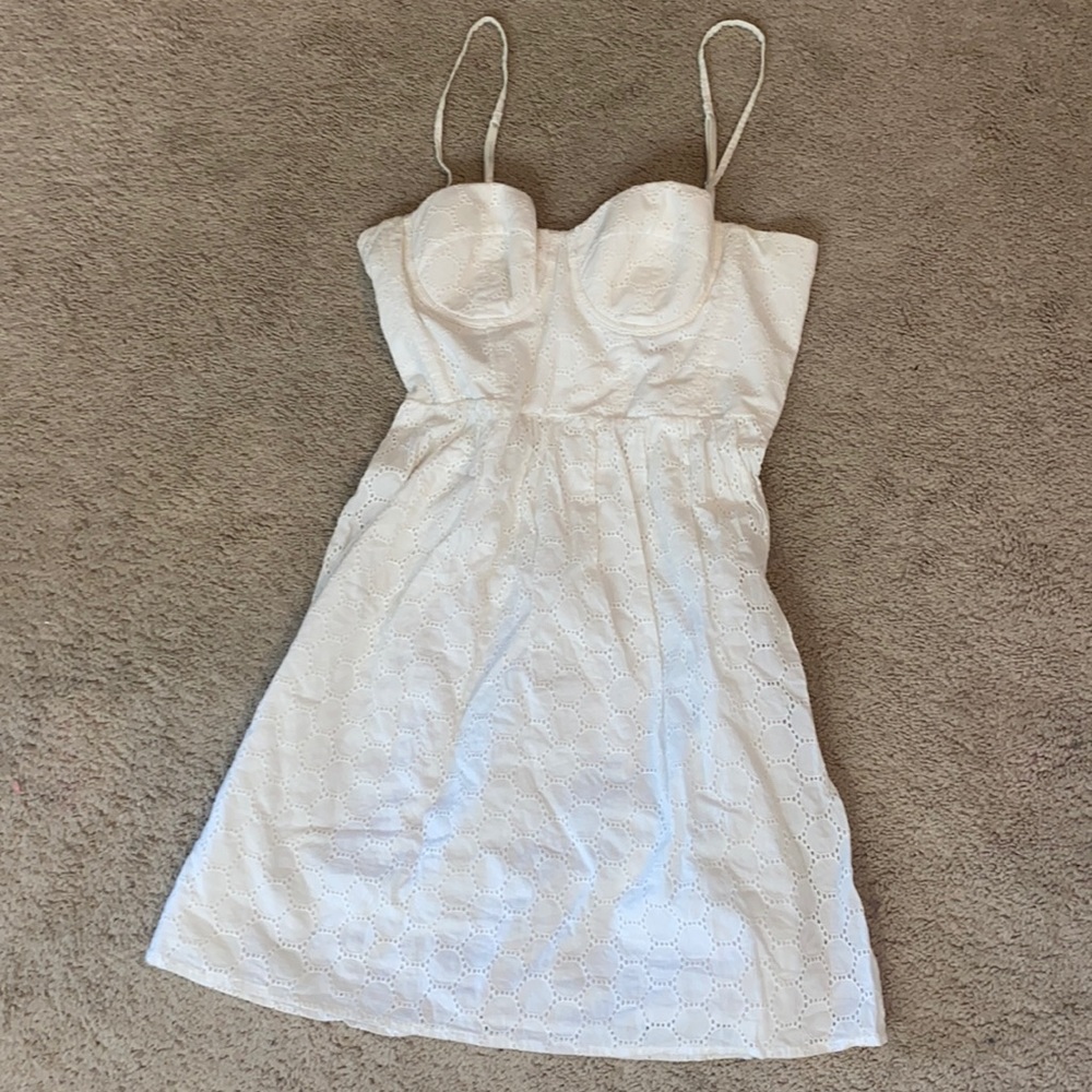 White lace dress
